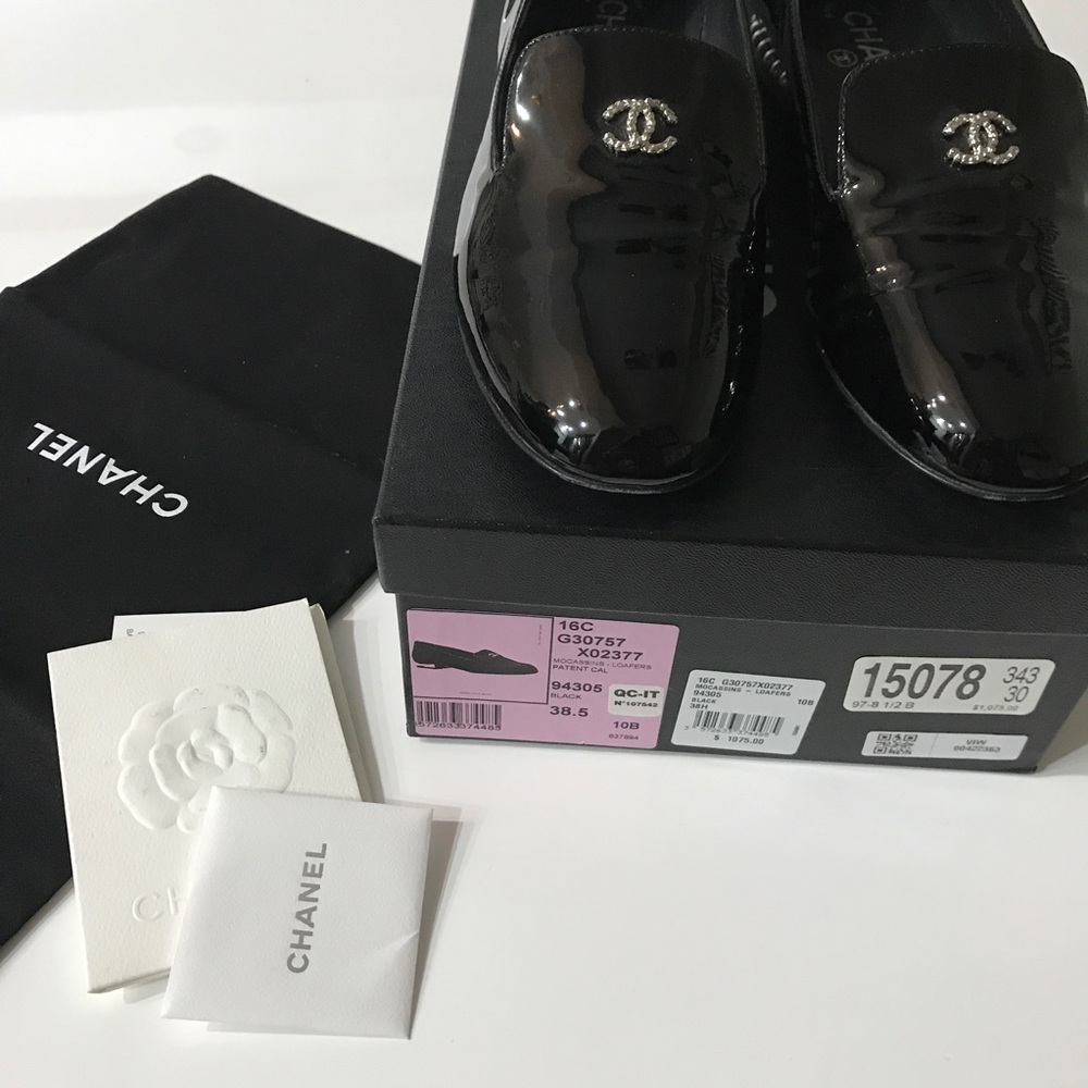 Chanel Loafers - Picture 6 of 8
